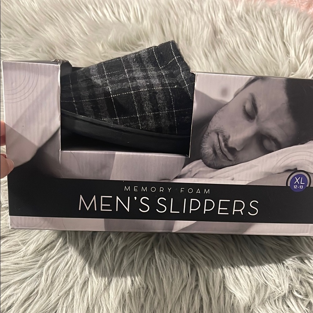 Men's Plaid Memory Foam Slippers